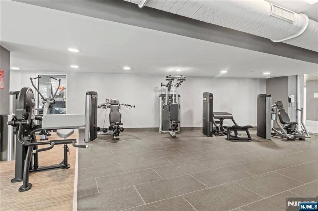 9 Ave At Port Imperial, #823, West New York, NJ 07093 Listing Photo  25