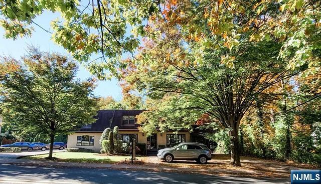 36 Farview Terrace, #Rear Office, Paramus, NJ 07652 Listing Photo  10