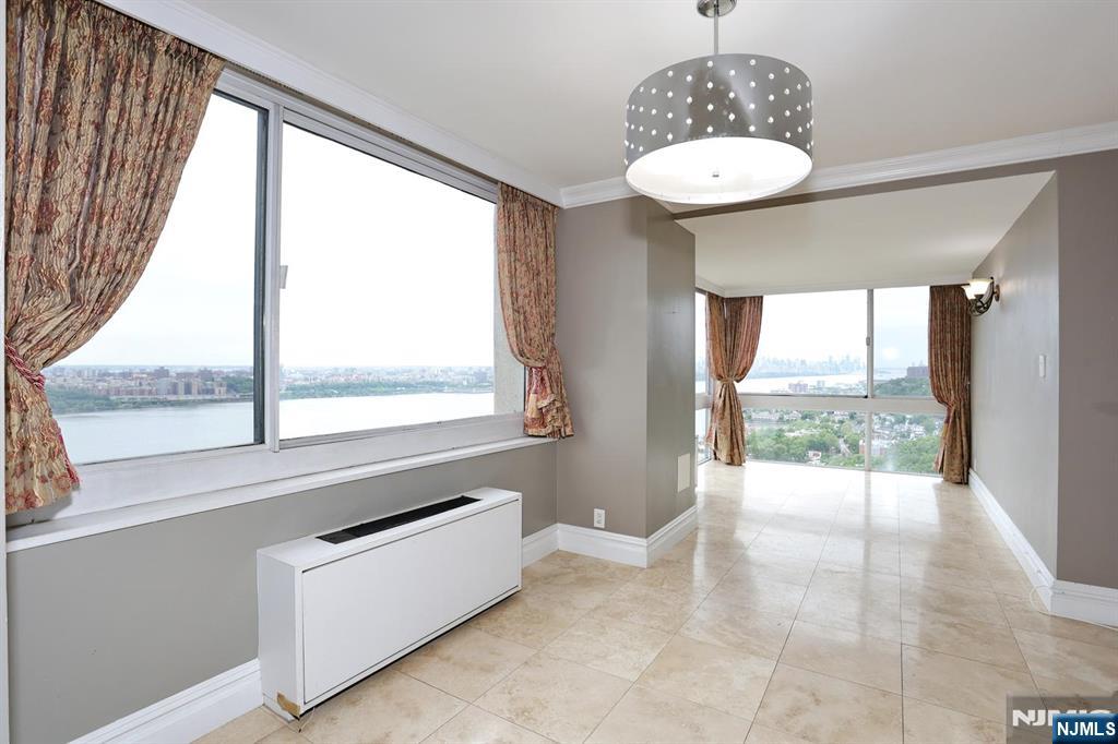 200 Old Palisade Road #15C