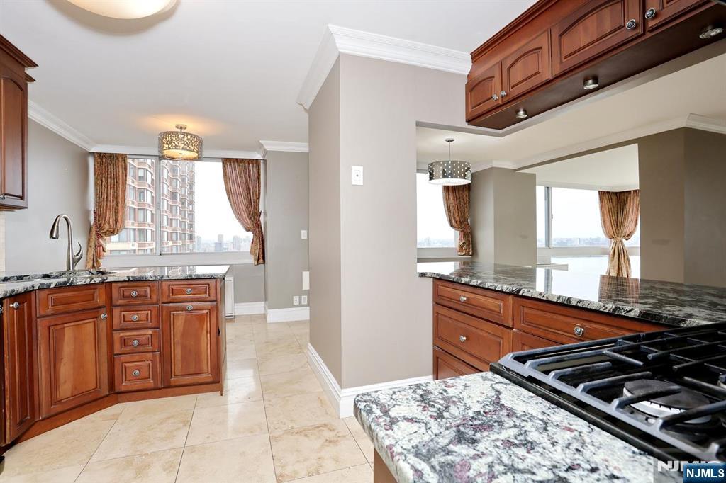 200 Old Palisade Road #15C