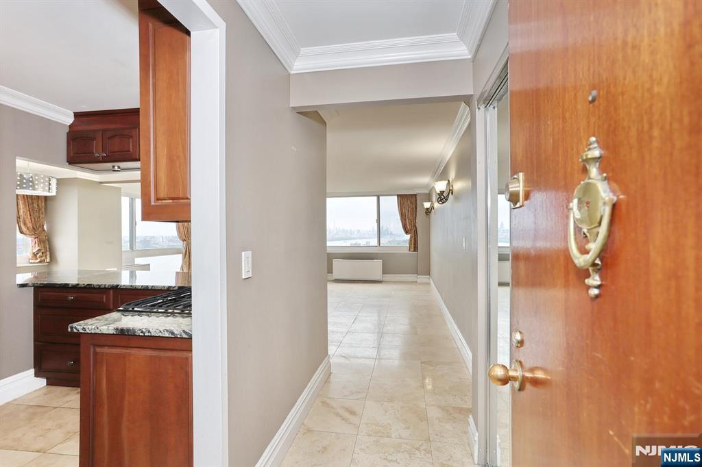 200 Old Palisade Road #15C