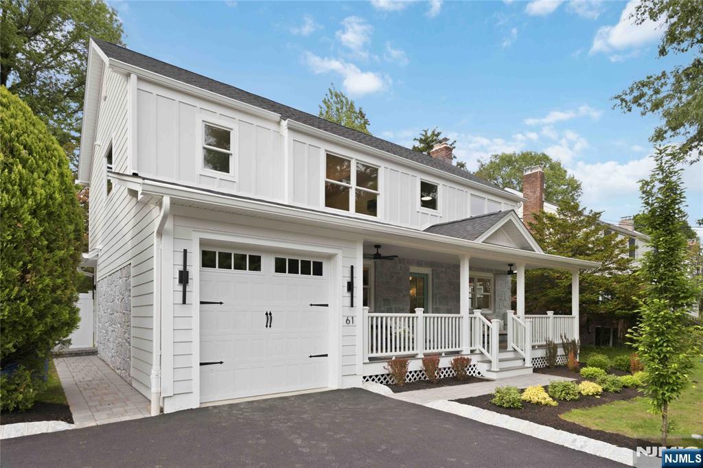 61 Surrey Lane - Photo 1