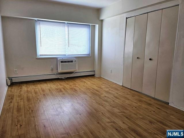 333 Grand Avenue 4D - Photo 5