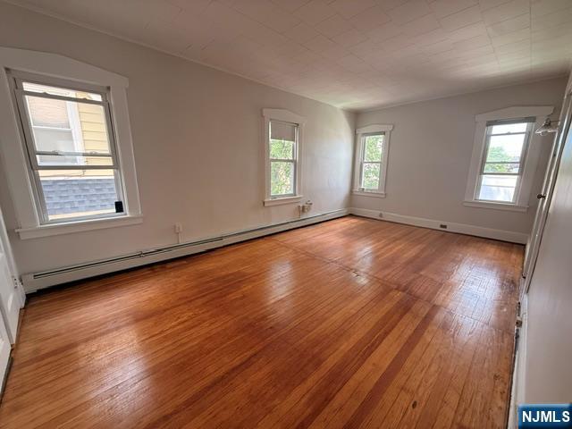 36 Demott 2 - Photo 2