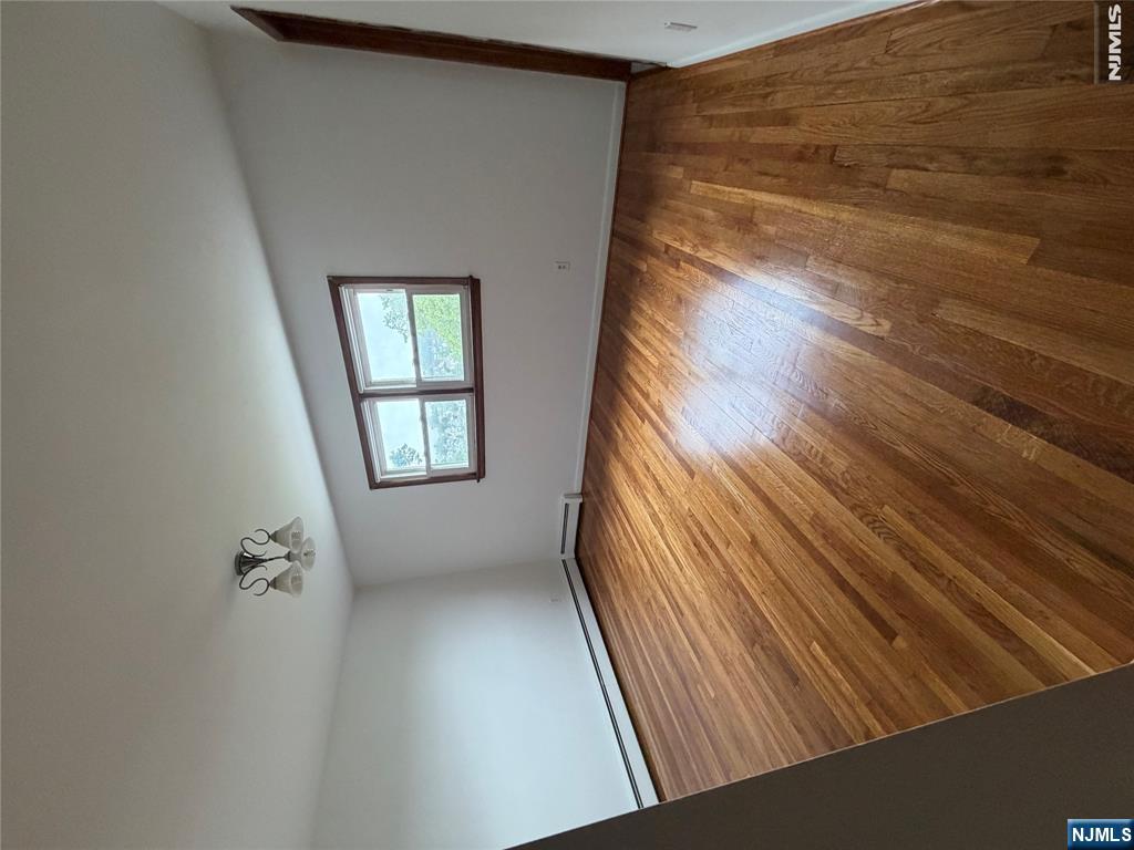 75 Maitland Place - Photo 3