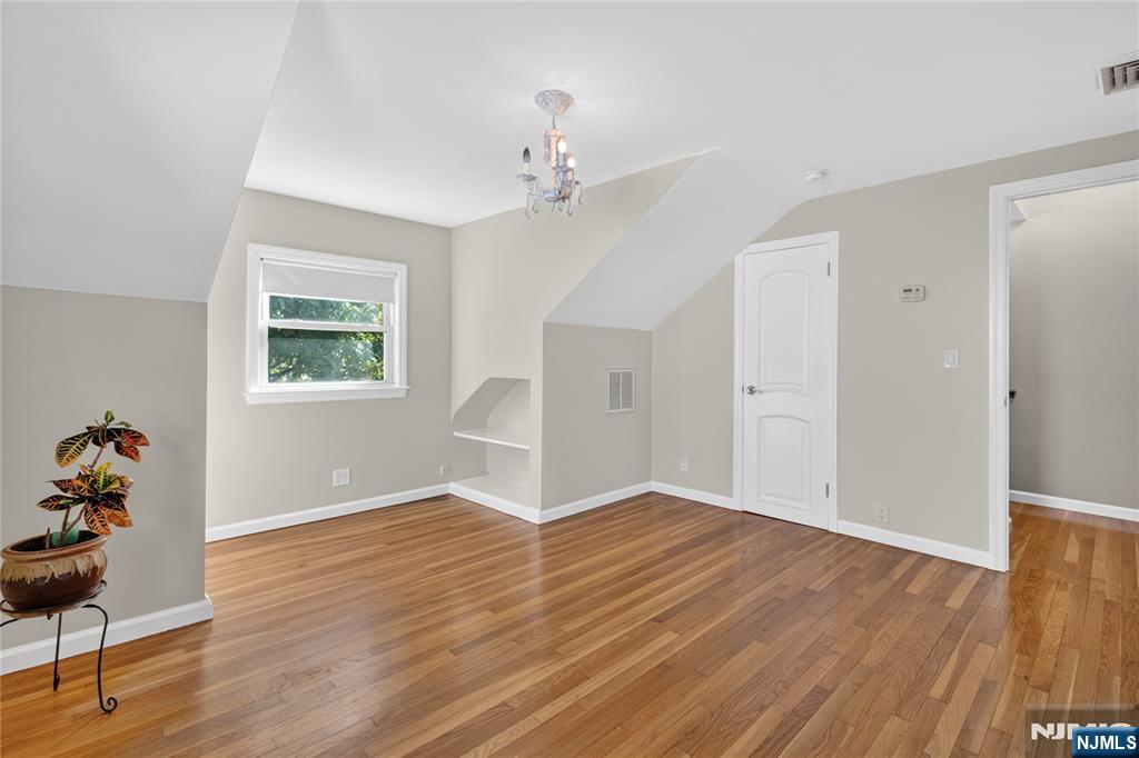 347 Westview Avenue, Fort Lee, NJ 07024 Listing Photo  24