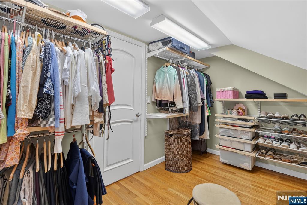 347 Westview Avenue, Fort Lee, NJ 07024 Listing Photo  25