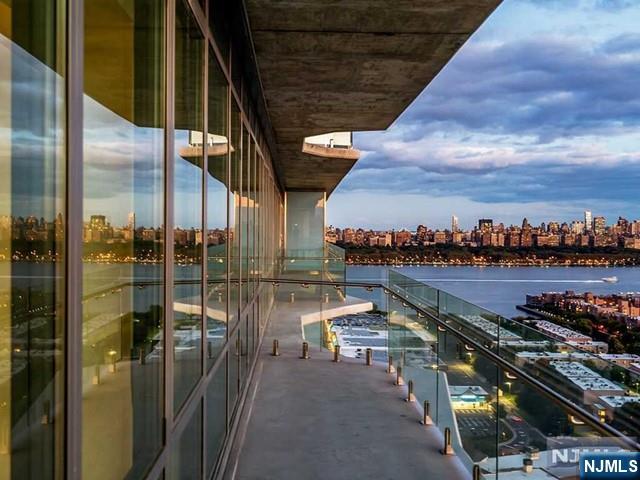 320 Adolphus Ave #319, Cliffside Park, NJ 07010