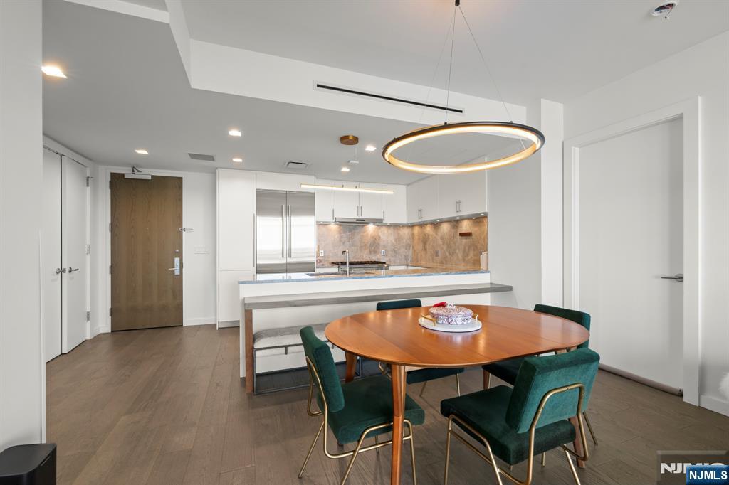 320 Adolphus Avenue #319 — photo 8