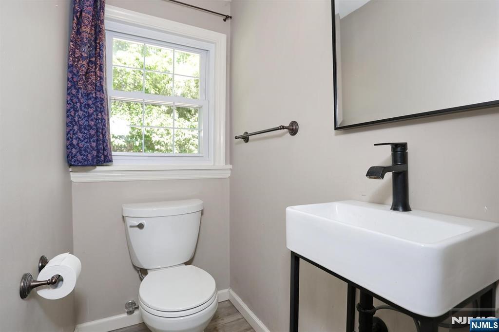 153 Bergen Avenue, Waldwick, NJ 07463 Listing Photo  16