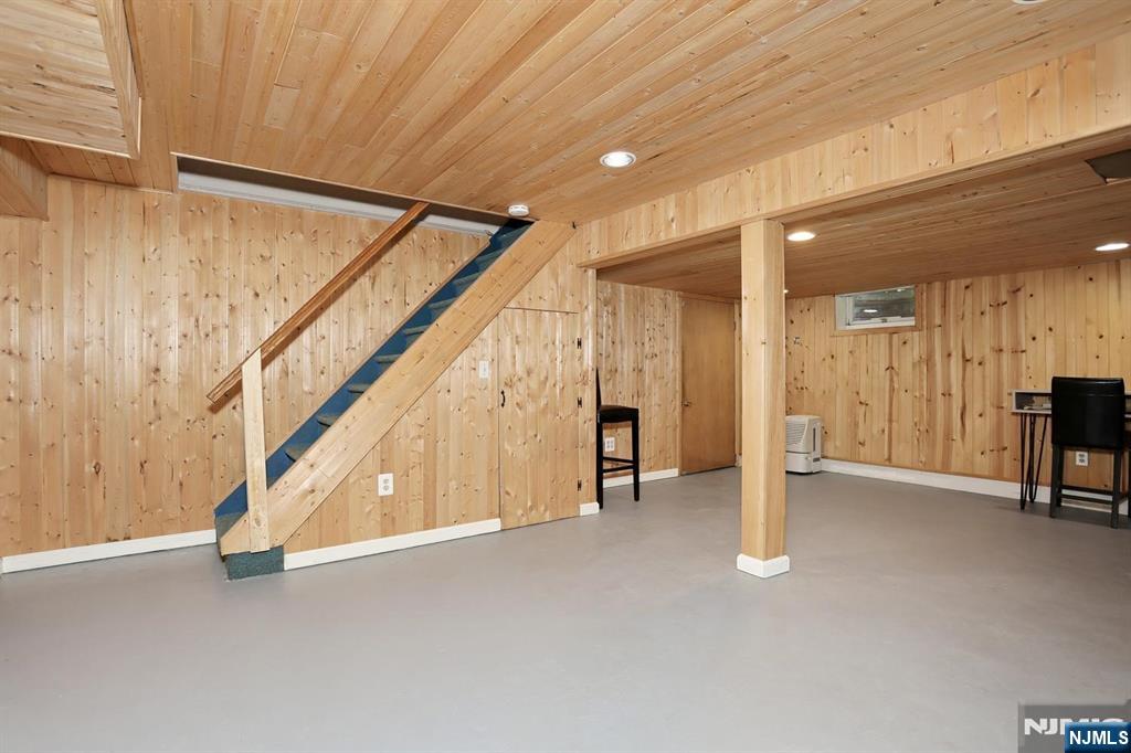 153 Bergen Avenue, Waldwick, NJ 07463 Listing Photo  29