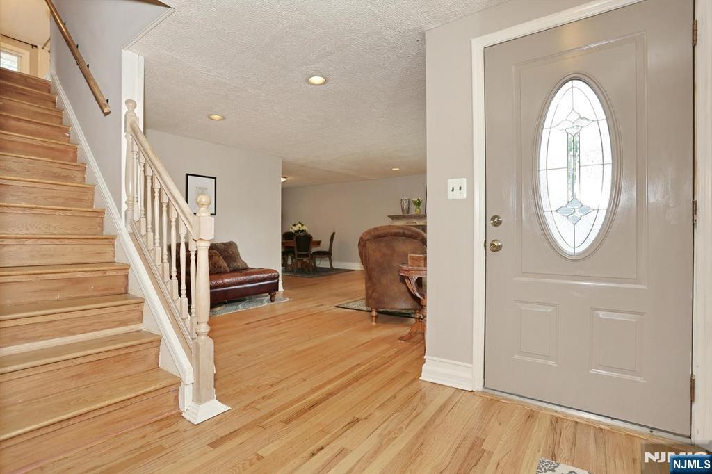 153 Bergen Avenue, Waldwick, NJ 07463 Listing Photo  4