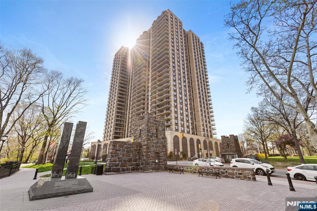 7855 Boulevard East, #19G, North Bergen, NJ 07047 Listing Photo  36