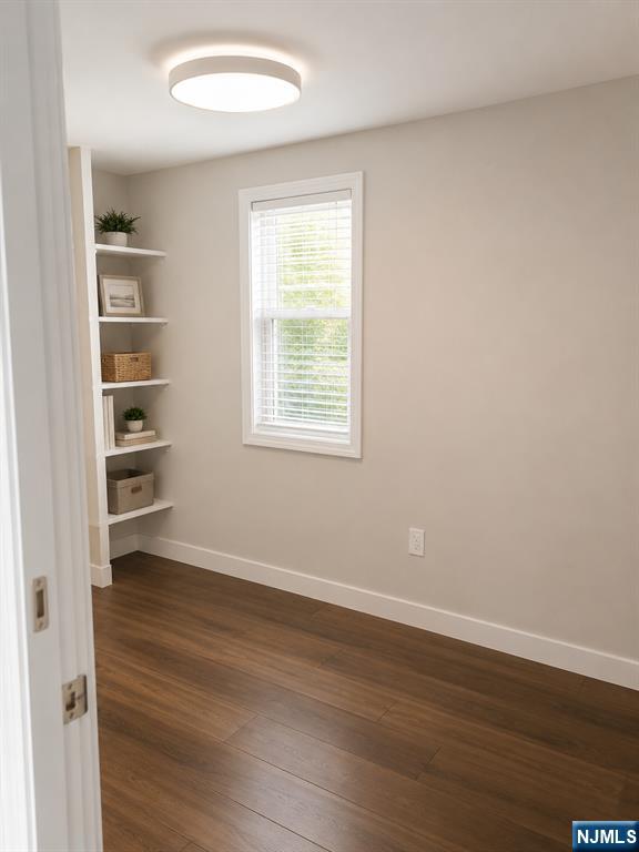 55 Helen - Photo 4