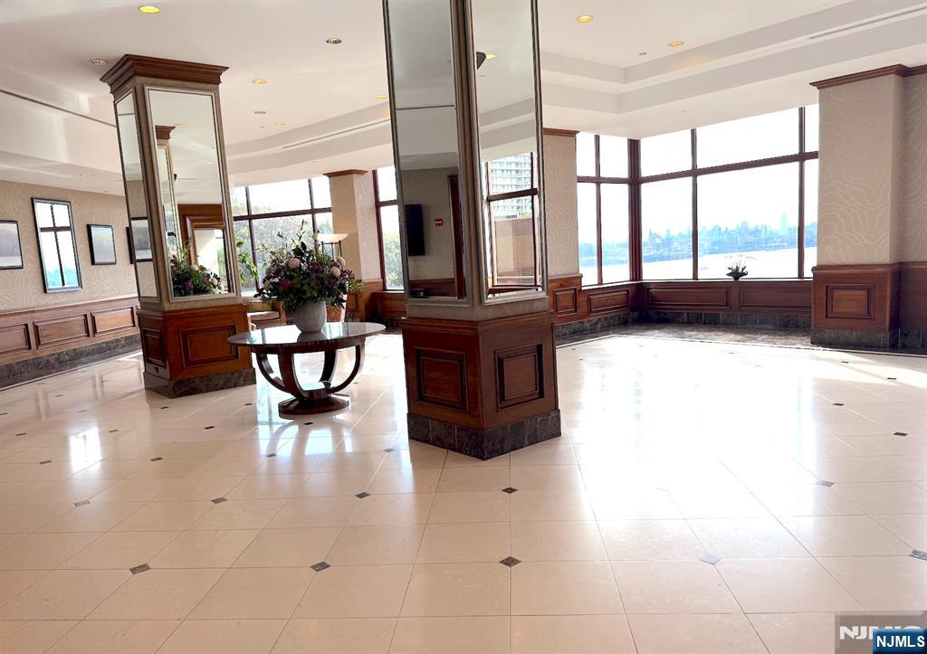 100 Old Palisade Road 1516 - Photo 4