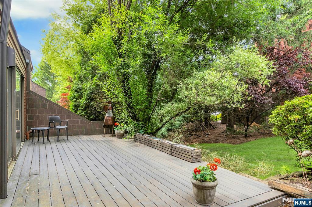 51 Hidden Ledge Road — photo 37