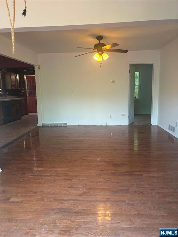 77 Goldfinch, West Milford, NJ 07421 Listing Photo  15