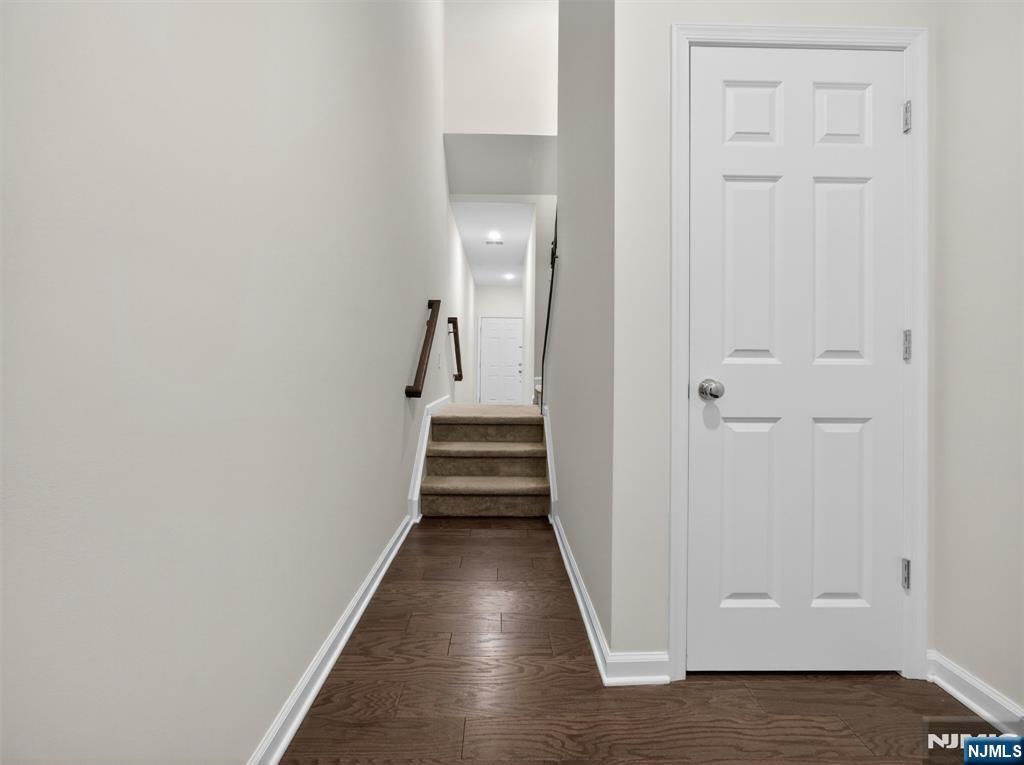 90 Wesmont Drive - Photo 4