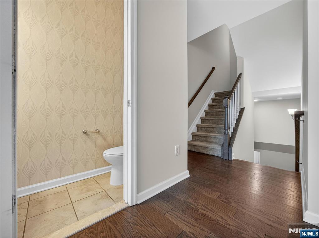 90 Wesmont Drive - Photo 5