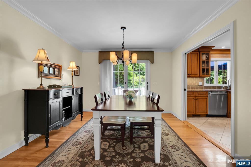 114 Wyckoff Avenue — photo 18