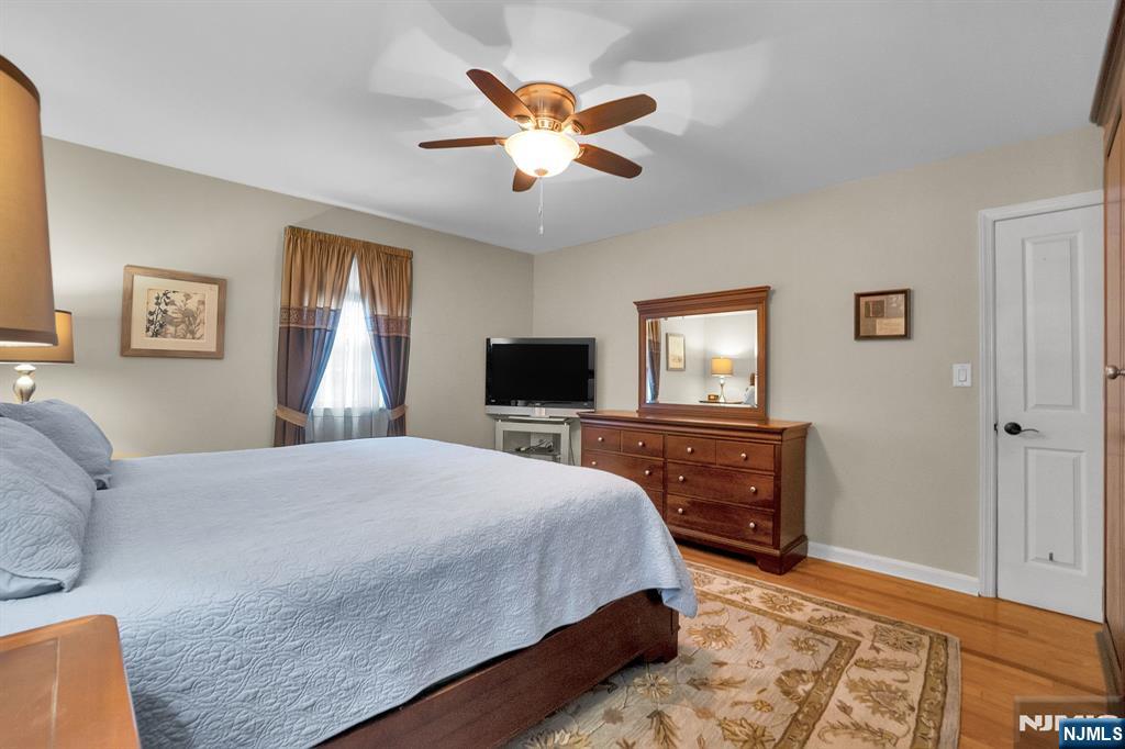 114 Wyckoff Avenue — photo 21