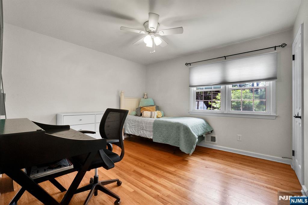 114 Wyckoff Avenue — photo 23