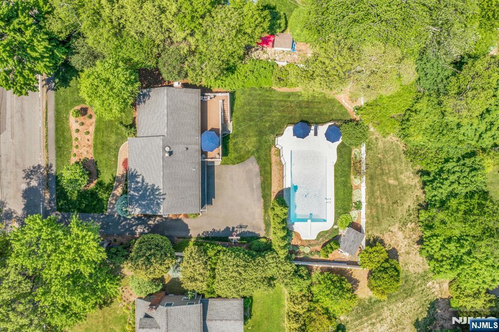 114 Wyckoff Avenue — photo 47