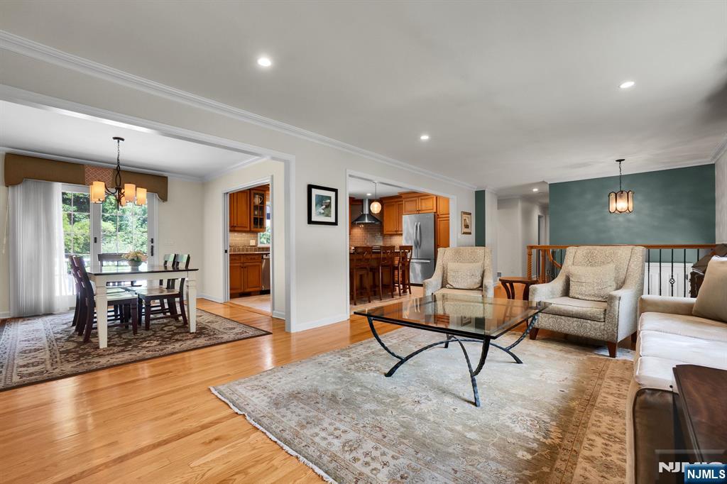 114 Wyckoff Avenue — photo 10