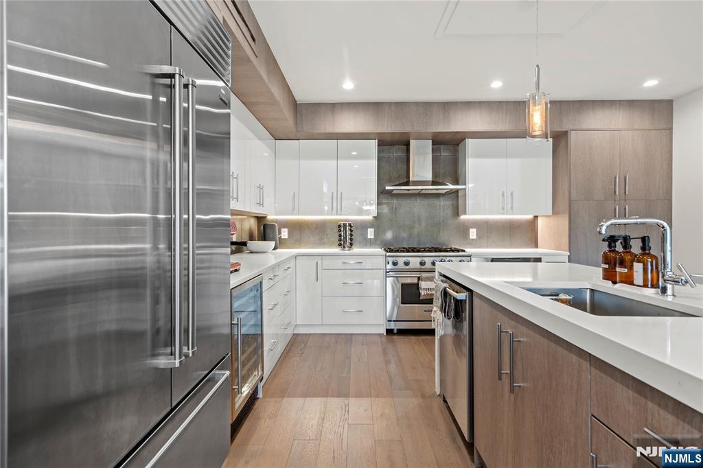 367 Park Avenue — photo 8