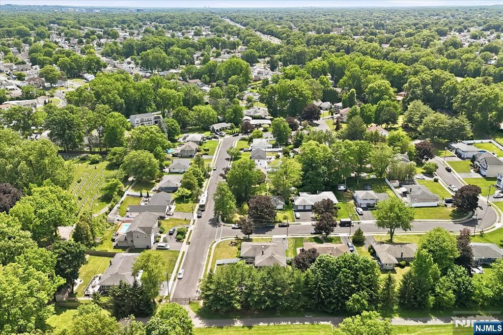 4th image of 160 Hayes Ave, Clark, NJ 07066 | MLS# 26019041