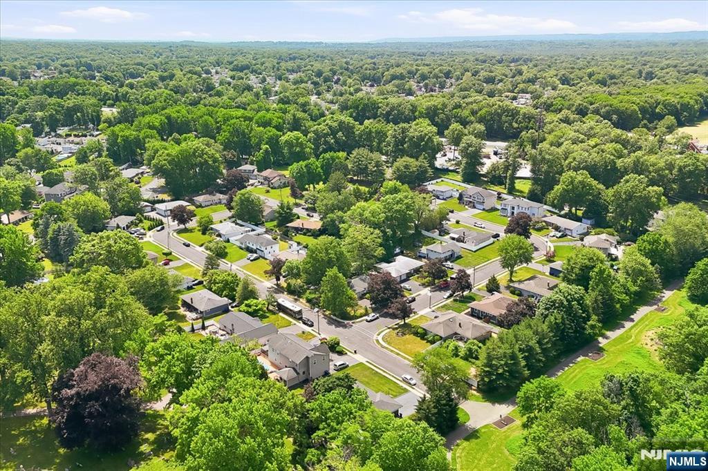 5th image of 160 Hayes Ave, Clark, NJ 07066 | MLS# 26019041