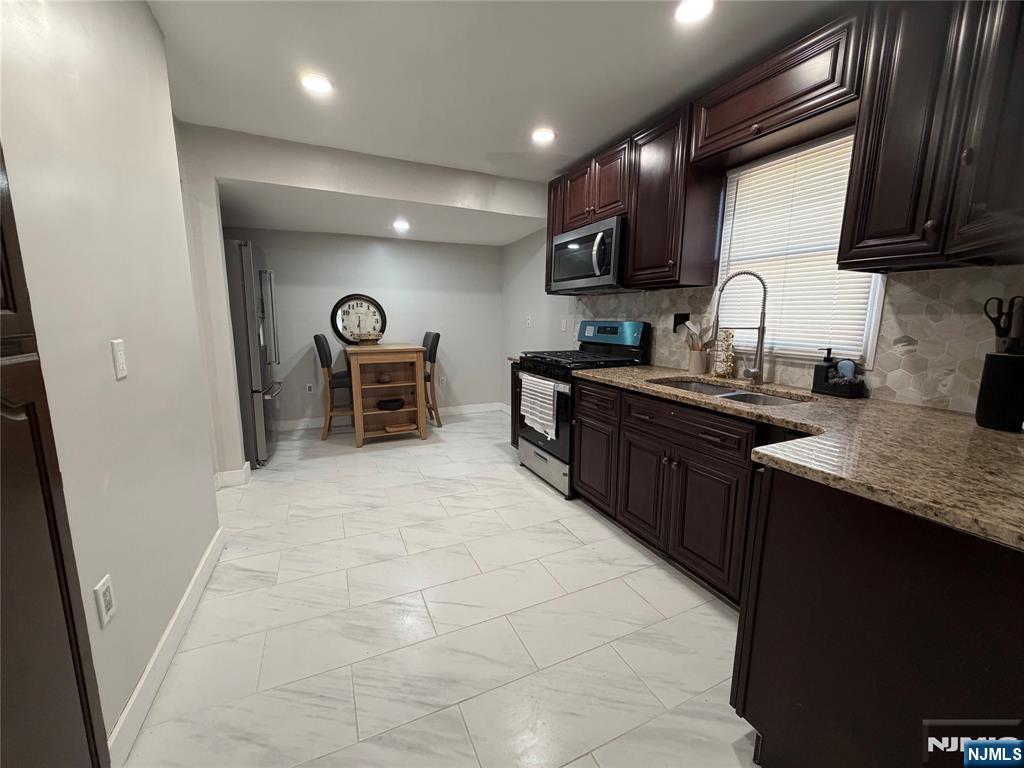 188 Teaneck Road, Ridgefield Park, NJ 07660 Listing Photo  11