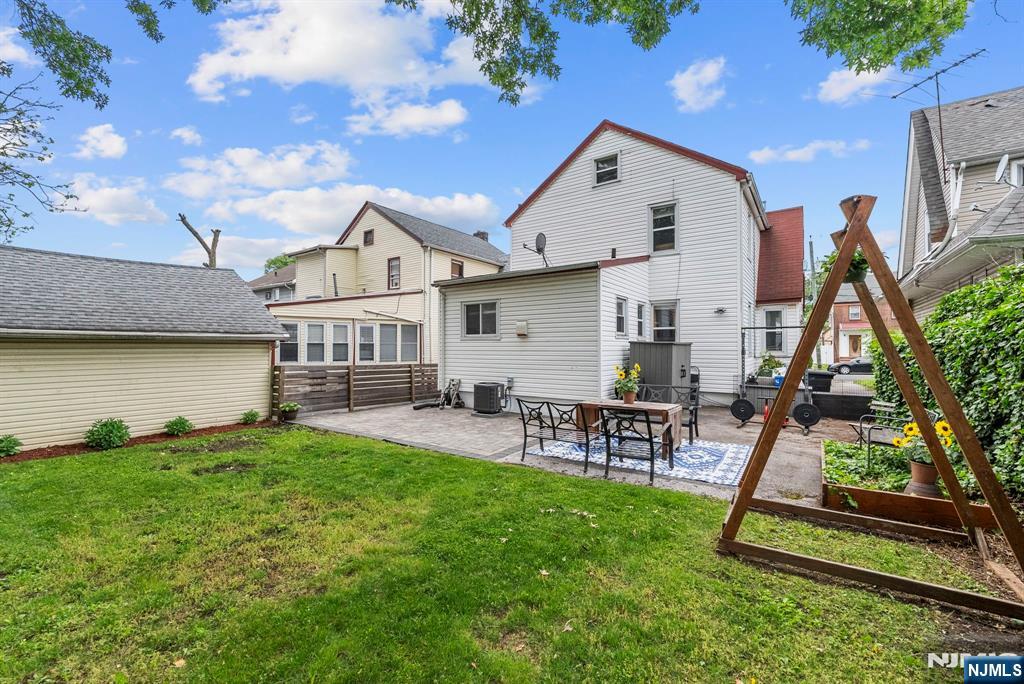 1451 Stanley Terrace