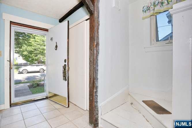 49 S Franklin Avenue - Photo 3