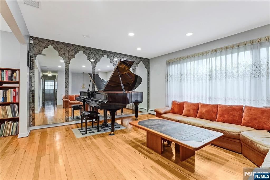 9 Arthur Terrace - Photo 2