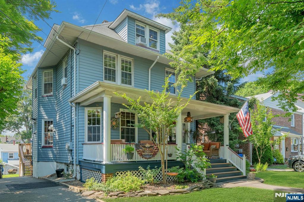46 Montross Ave, Rutherford, NJ 07070