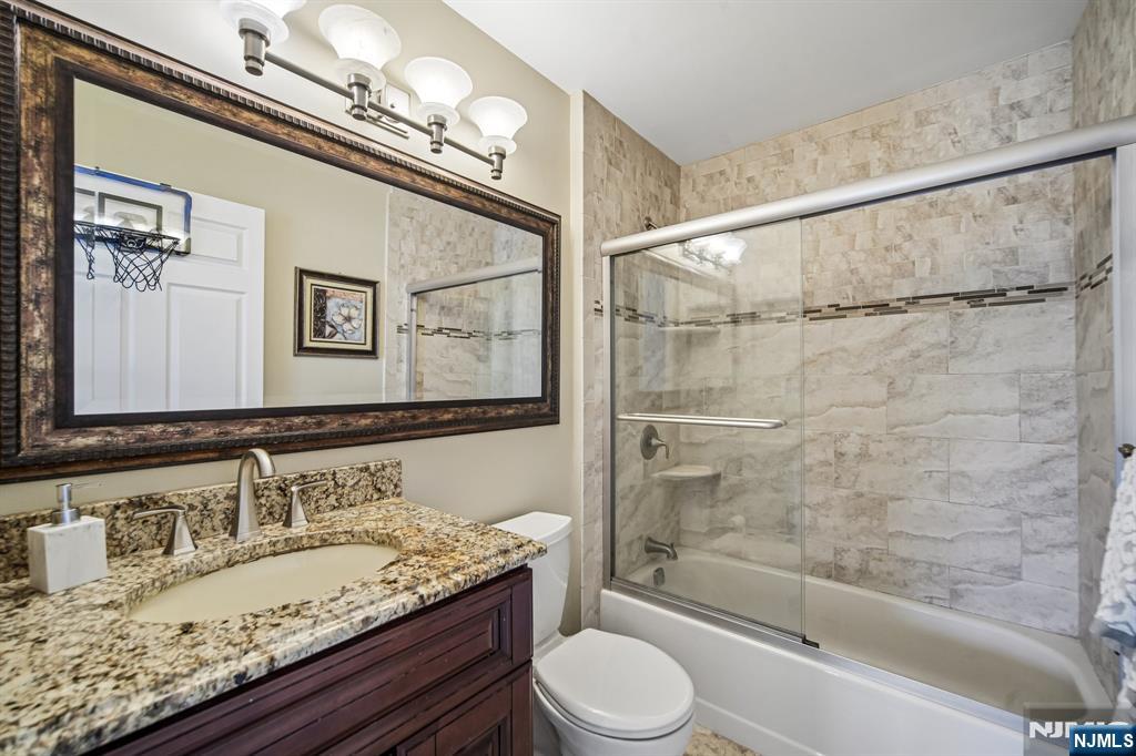 518 Holly Court, Mahwah, NJ 07430 Listing Photo  19