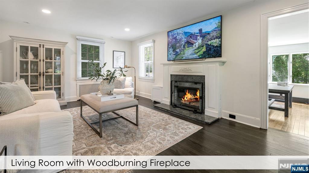 454 Wastena Terrace, Ridgewood, NJ 07450 Listing Photo  4