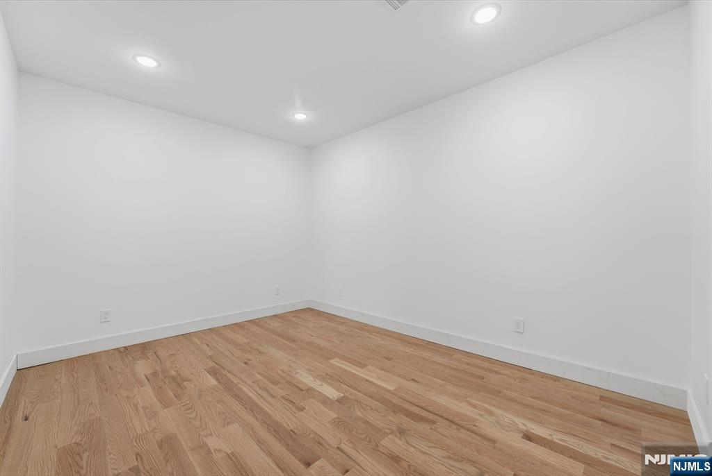 275 Longview Road, Union, NJ 07083 Listing Photo  23