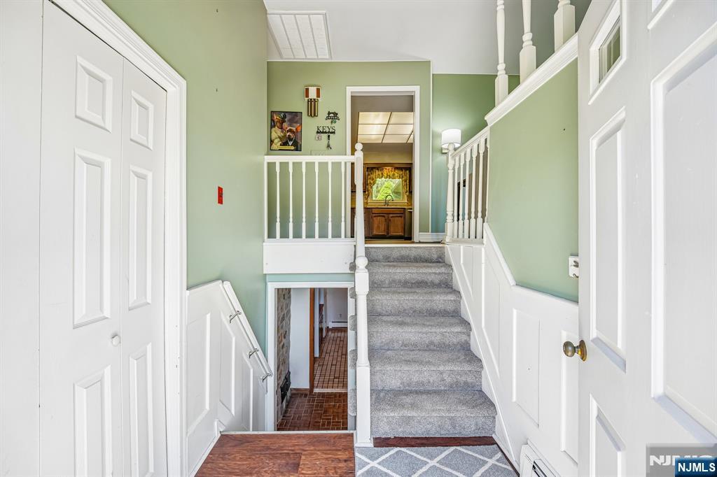 Homes for sale in Independence, NJ | 61 Shades Of Death Rd, Independence, NJ 07838 | MLS# 26019098
