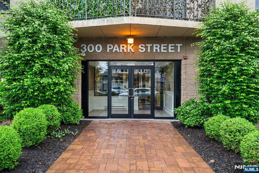 300 Park Street, #5G, Hackensack, NJ 07601 Listing Photo  1