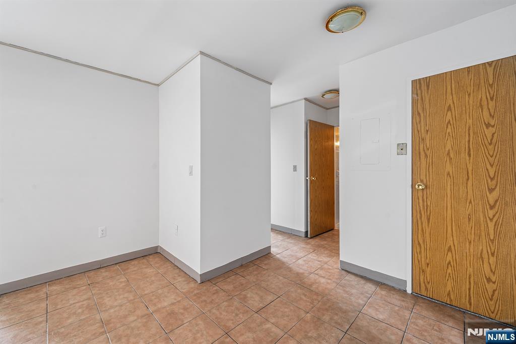 300 Park Street, #5G, Hackensack, NJ 07601 Listing Photo  10