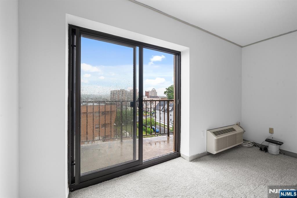 300 Park Street, #5G, Hackensack, NJ 07601 Listing Photo  21