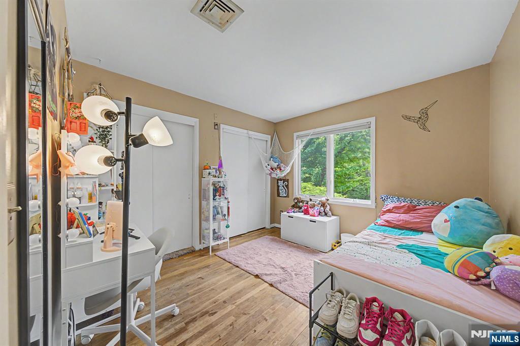 91 Greenbrook Place, Park Ridge, NJ 07656 Listing Photo  31