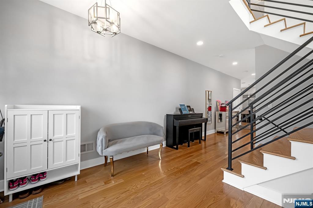 230 Park Avenue, Teaneck, NJ 07666 Listing Photo  6