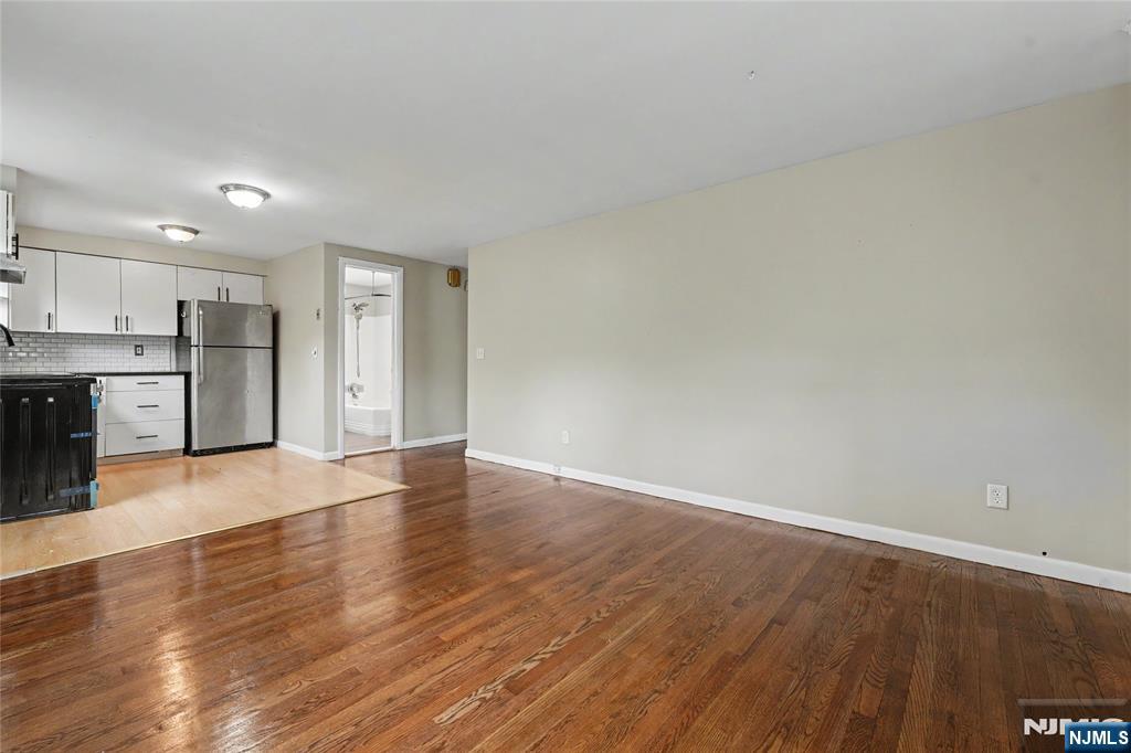 203 Brinkerhoff Street 2 - Photo 4