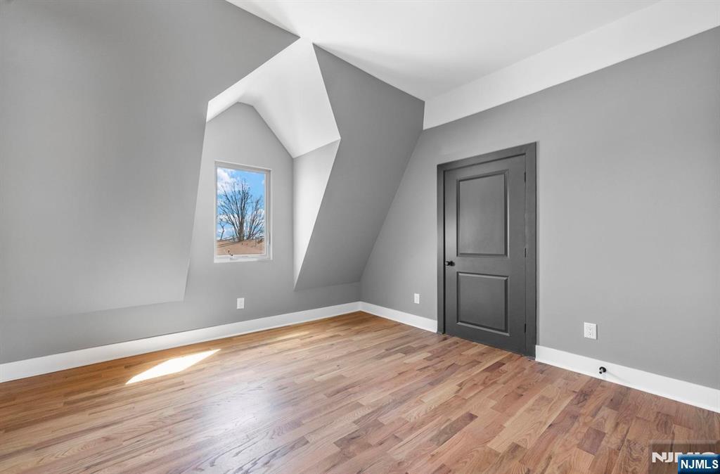 219 Clerk Street 2 - Photo 4