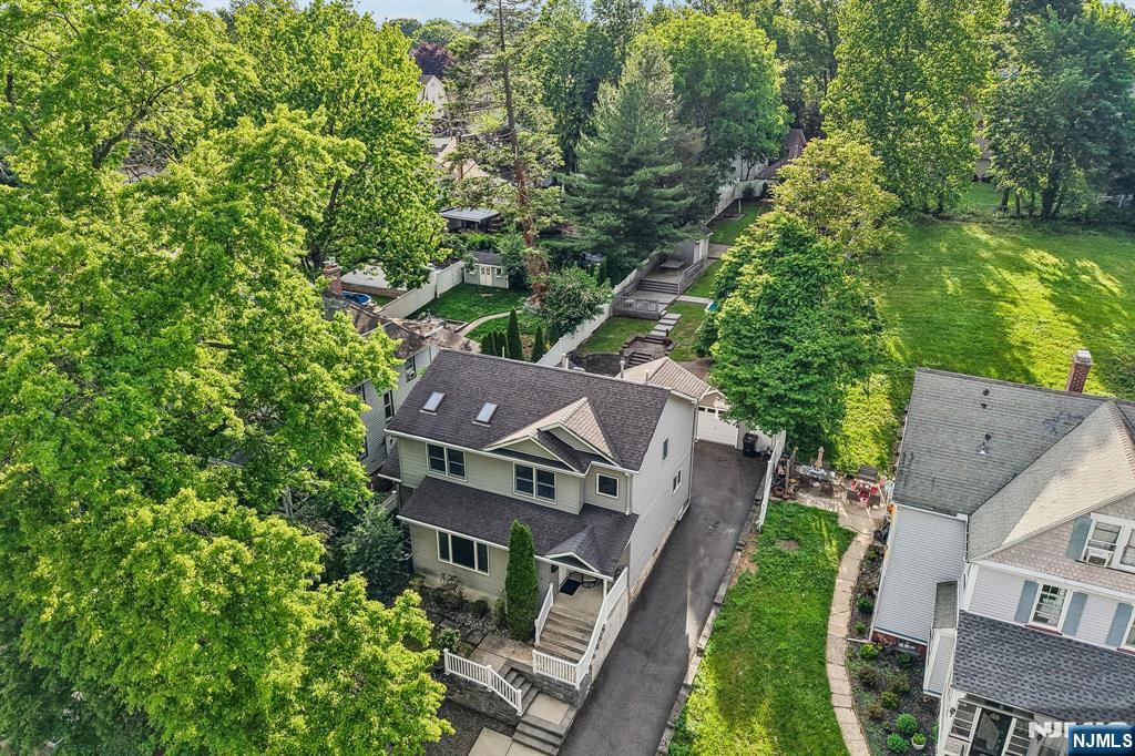 45 Hillside Avenue — photo 4