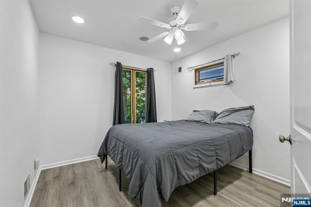 45 Hillside Avenue — photo 33