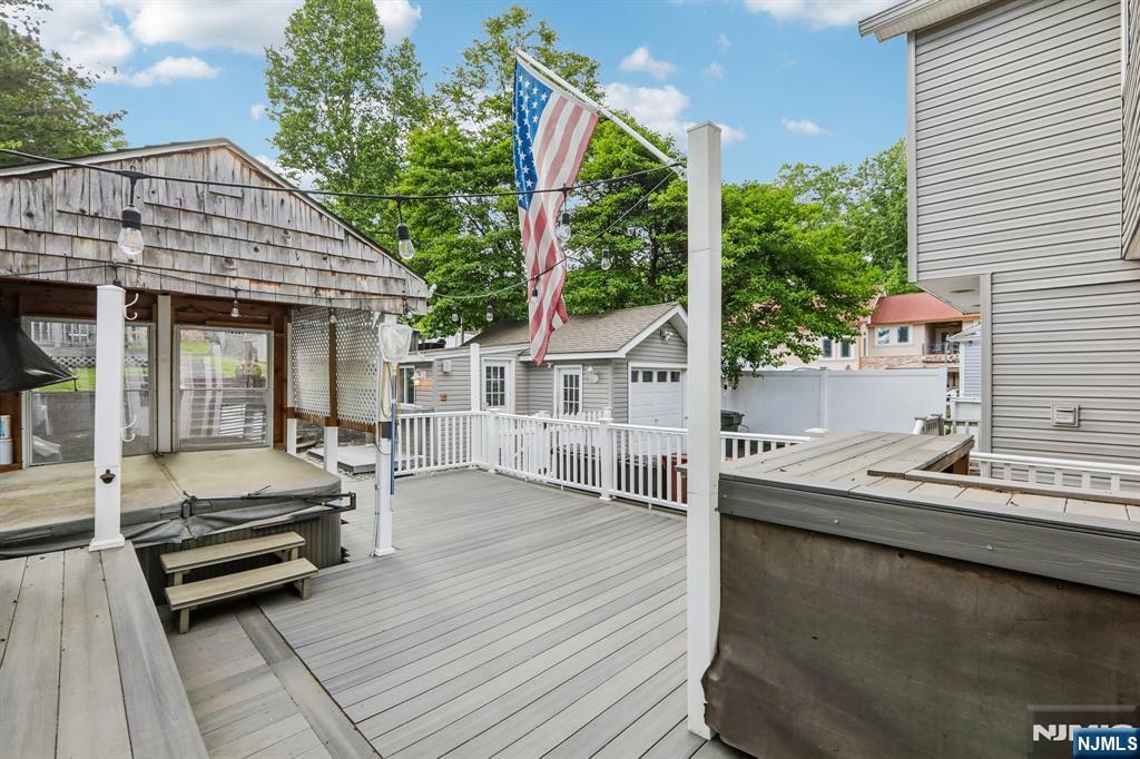 45 Hillside Avenue — photo 36